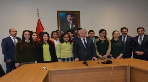 Vali Kamçı, TEOG Birincilerini Ve Öğretmenlerini Ödüllendirdi