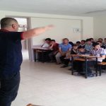 Okullarda Eğitim Seminerleri Veriliyor