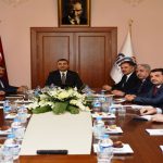 Vali Toprak, Belediye Başkanları İle Bir Araya Geldi