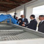 Vali Toprak, Kayısı İslimleme ve Kurutma Entegre Tesisini Gezdi