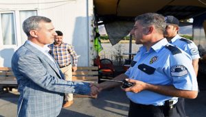 Başkan Çınar, Polis Arama Noktasına Bayram Ziyaretinde Bulundu