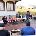 Başkan Çınar, Kaynarca Mahallesinde, Vatandaşların Taleplerini Dinledi