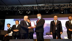 Kernek Meydanı Açılışında ‘Kernek Onur Ödülleri’ Verildi