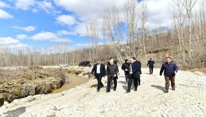 Başkan Çınar, Beylerderesi İle Gündüzbey Arasında Devam Eden Dönüşüm Projelerini İnceledi
