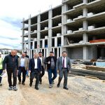 Başkan Çınar, Yeni Belediye Hizmet Binası Ve Kentsel Dönüşüm İnşaat Alanını İnceledi