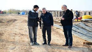 Başkan Çınar, Çayırköy Mahallesindeki Köy Evlerini İnceledi