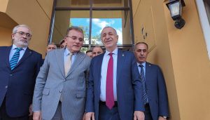 Ümit Özdağ, Vecdet Öz’ü ziyaret etti