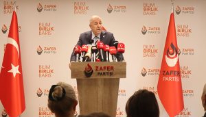 Ümit Özdağ, “Türkiye Tehlikede”