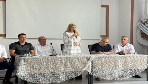 Ölmeztoprak ,Hem Sahada Hem de Arazi de Yoğun Bir Gayret Sarf Ediyoruz