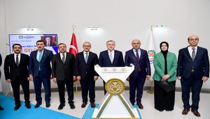 Bakan Bak’tan Büyükşehir Belediyesi’ne Ziyaret