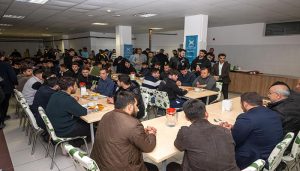 Başkan Er, Üniversite Öğrencileriyle Sahurda Buluştu