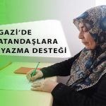 Battalgazi’de Yaşlı Vatandaşlara Okuma Yazma Desteği