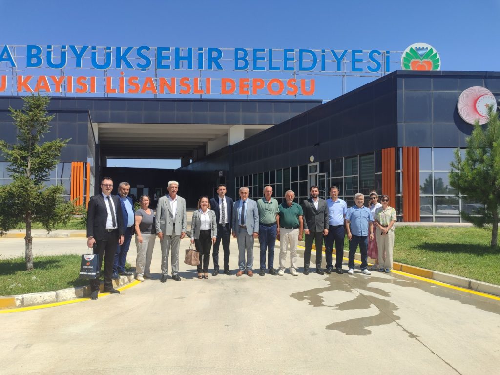 Kuru Kayısı Sektörünün Geleceği İçin Lisanslı Depoculuk Semineri Düzenlendi