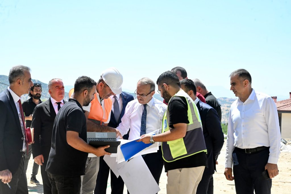 Vali Yavuz, Pütürge İlçesinde Bir Dizi İncelemelerde Bulundu