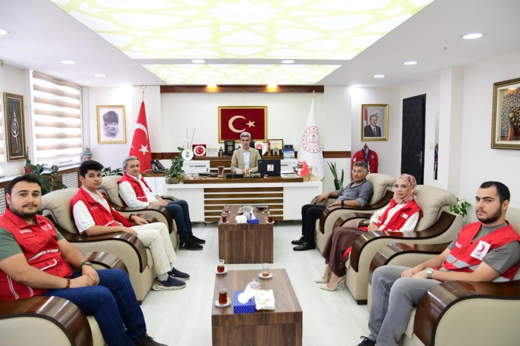 Malatya’da Okullara 75 Laptop Bağışlandı