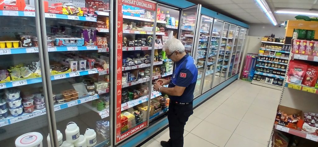 Battalgazi’de Zabıtadan Marketlere Sıkı Fiyat Ve Hijyen Markajı