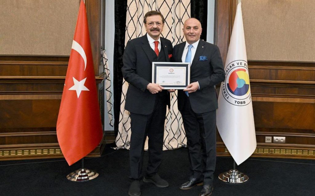 Hisarcıklıoğlu’ndan Saim Özakalın’a Dikkat Çeken Övgü